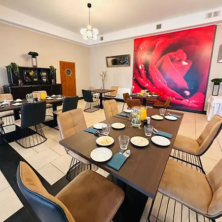 Rezydencja Rosato Mirkow